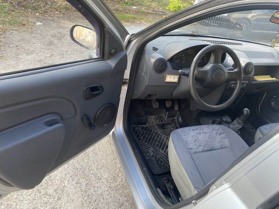 Продам Dacia Logan 2008 один хозяин