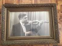 Retrato fotografia antiga de Violinista com moldura