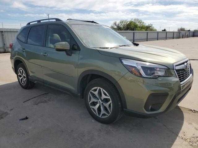 SUBARU Forester Premium 2021