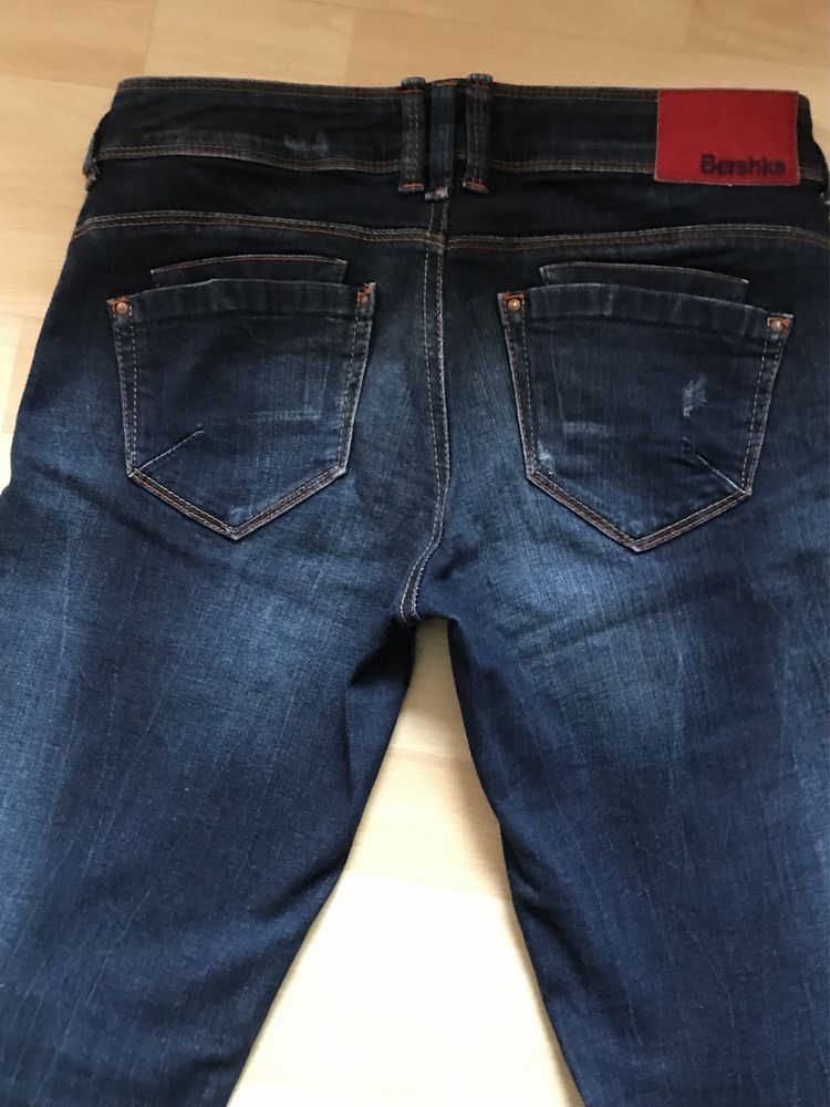 Жіночі якісні джинси Bershka Denim роз S 44