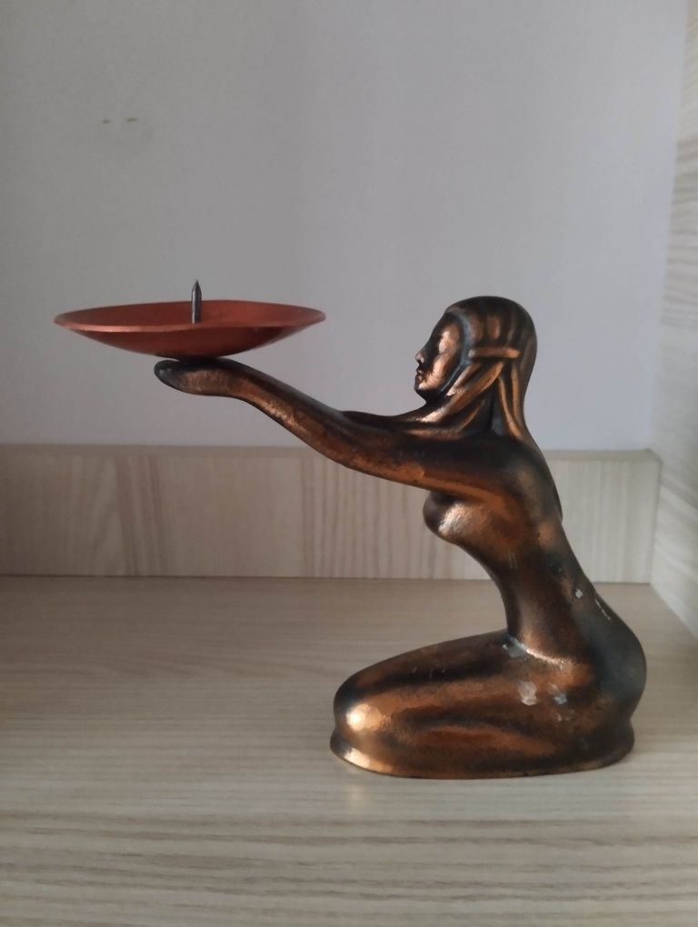 Подсвечник металлический