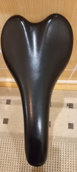 Сідло до велосипеда