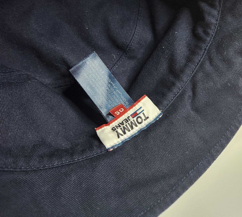 Tommy Hilfiger Jeans Kapelusz Granatowy Biały Dwustronny Unisex Lato