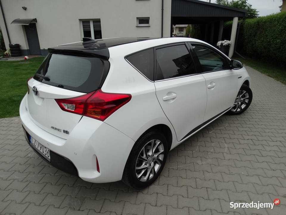 Toyota Auris, Hybryda, 2014/15,full opcja,89.000/km,IGLA