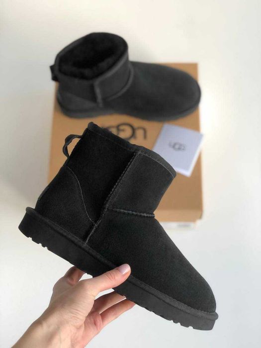 Женские угги , UGG "Mini Black" Размеры 36-41