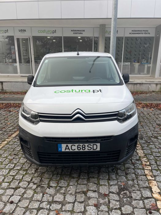 Citroen Berlingo 2020/09 com todas as revisoes feitas na citroen