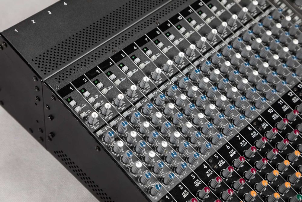 Mackie ONYX 1640 - mikser audio