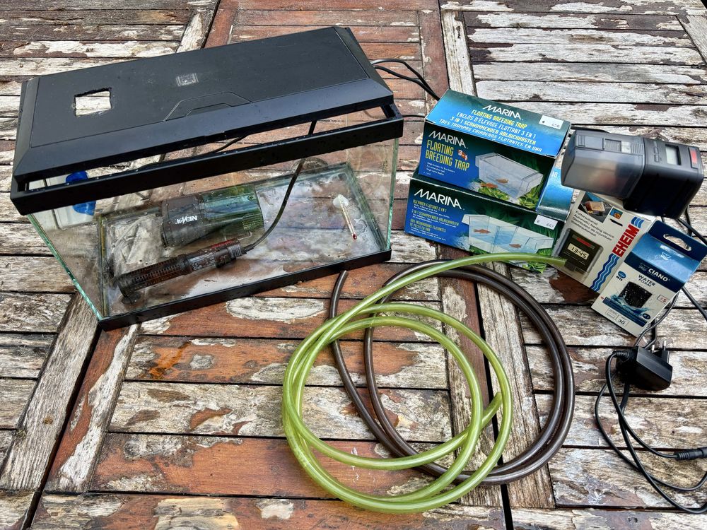 Aquário com equipamento completo