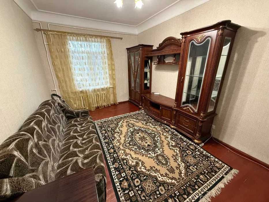 Двокімнатна квартира. Центр. Павленківський парк.