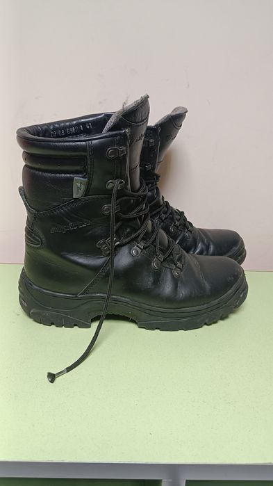 Ботинки кожаные 41р