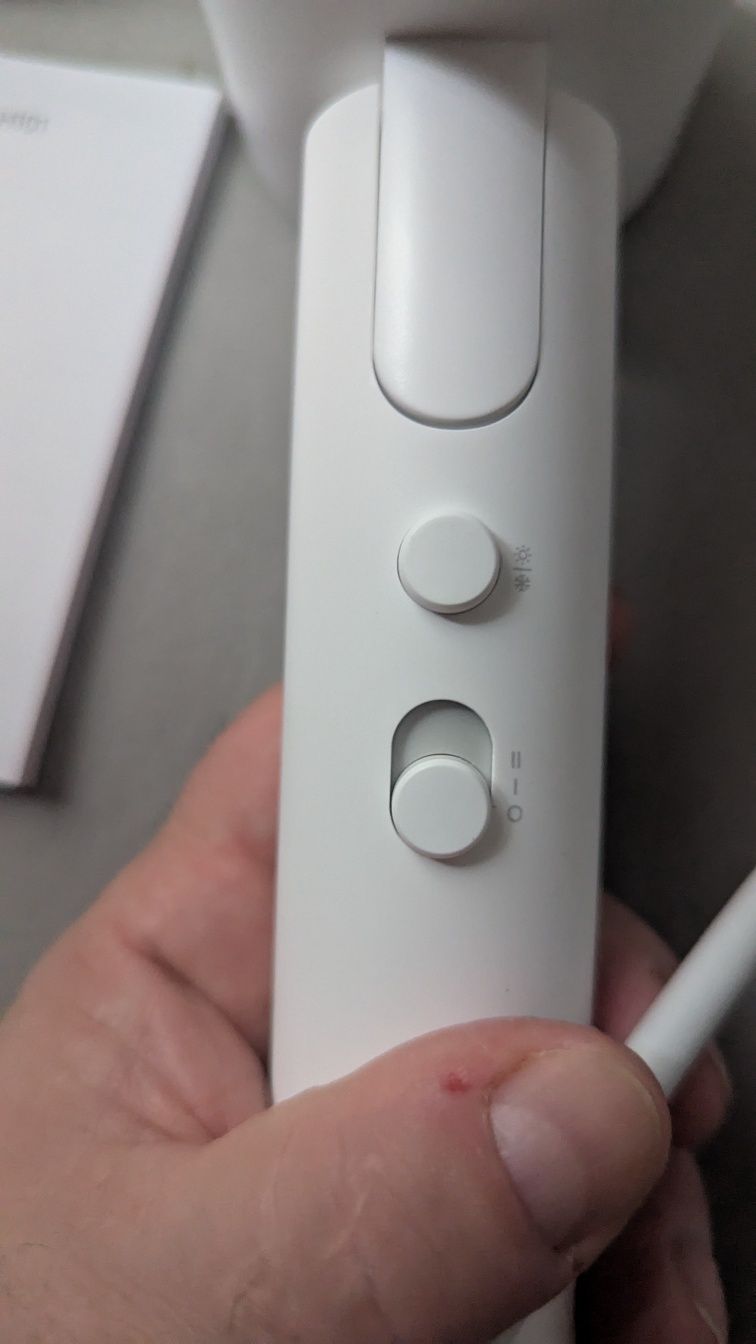 Фен xiaomi компактный и мощный