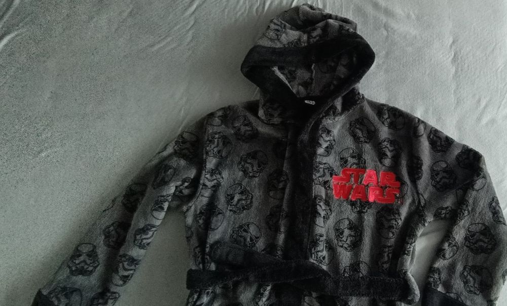 Szlafrok Star Wars r 146/152