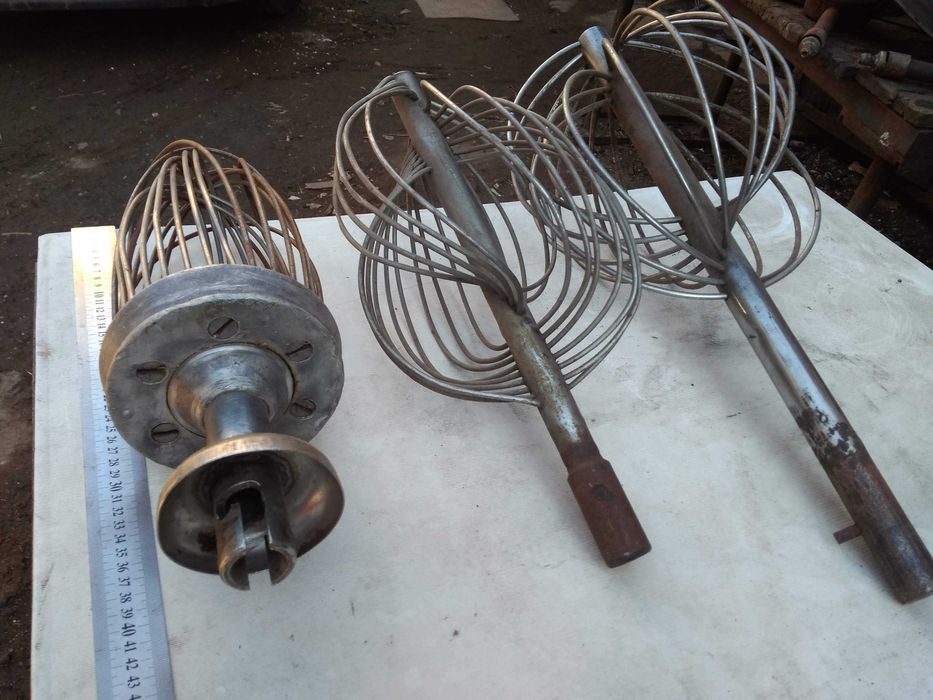 Венчики для кремовзбивалок, машина кремовзбивальная