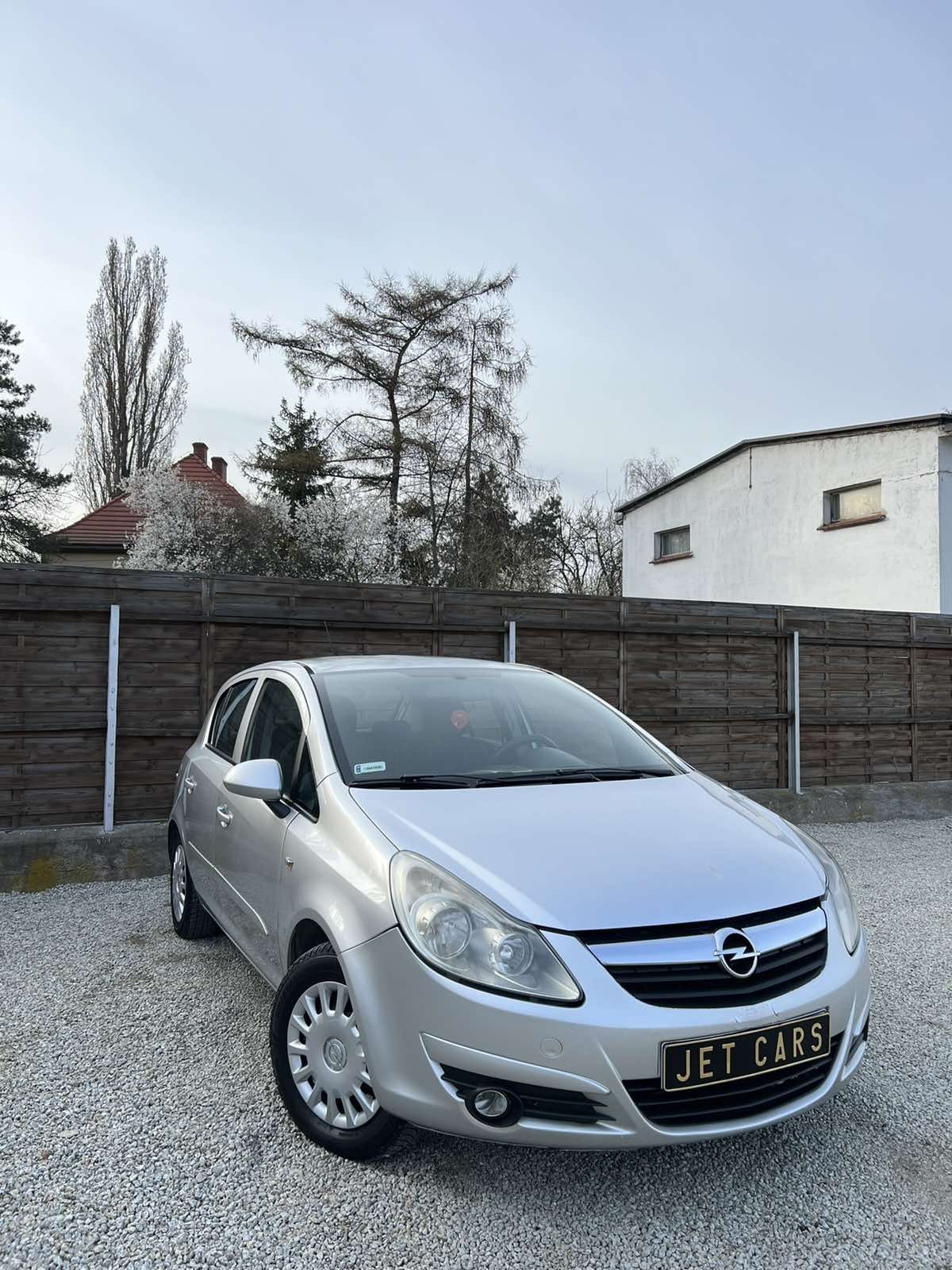 Opel Corsa D 1.4 LPG/Klima/Hak/2007rok