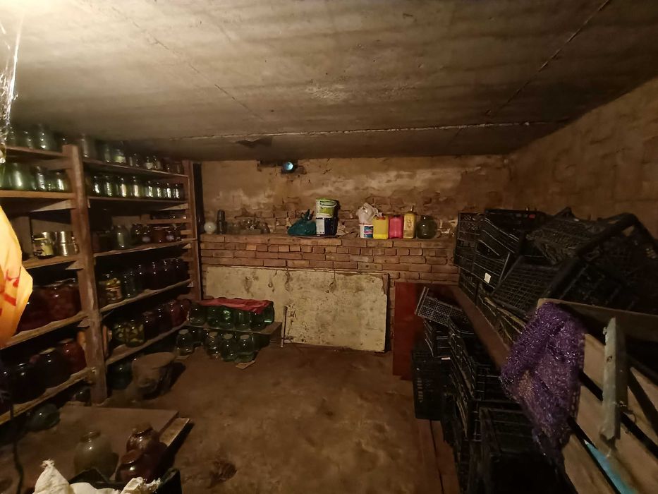 Будинок  з Меблями  та Технікою м.Золотоноша! Сучасний стан!