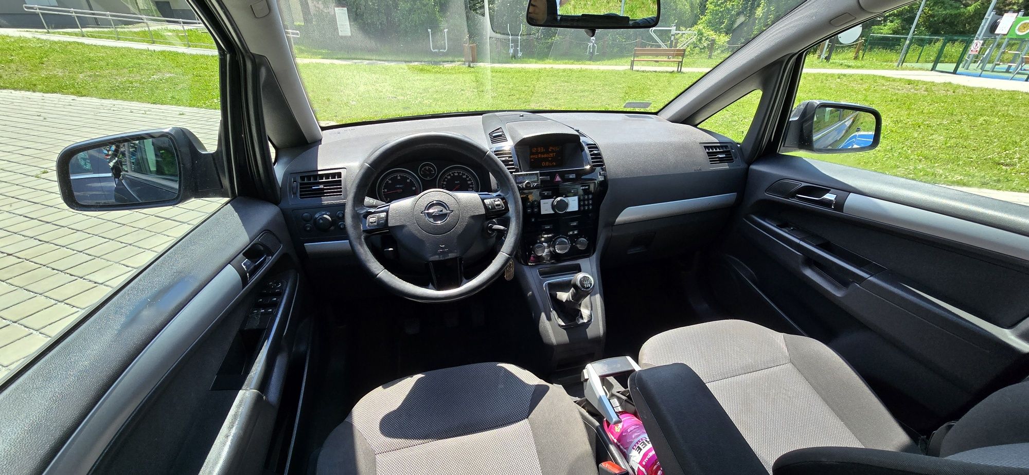 Opel Zafira B Lift 1.7 CDTI EcoFLEX 110ps 2010 rok 6 biegow 7 Osobowy