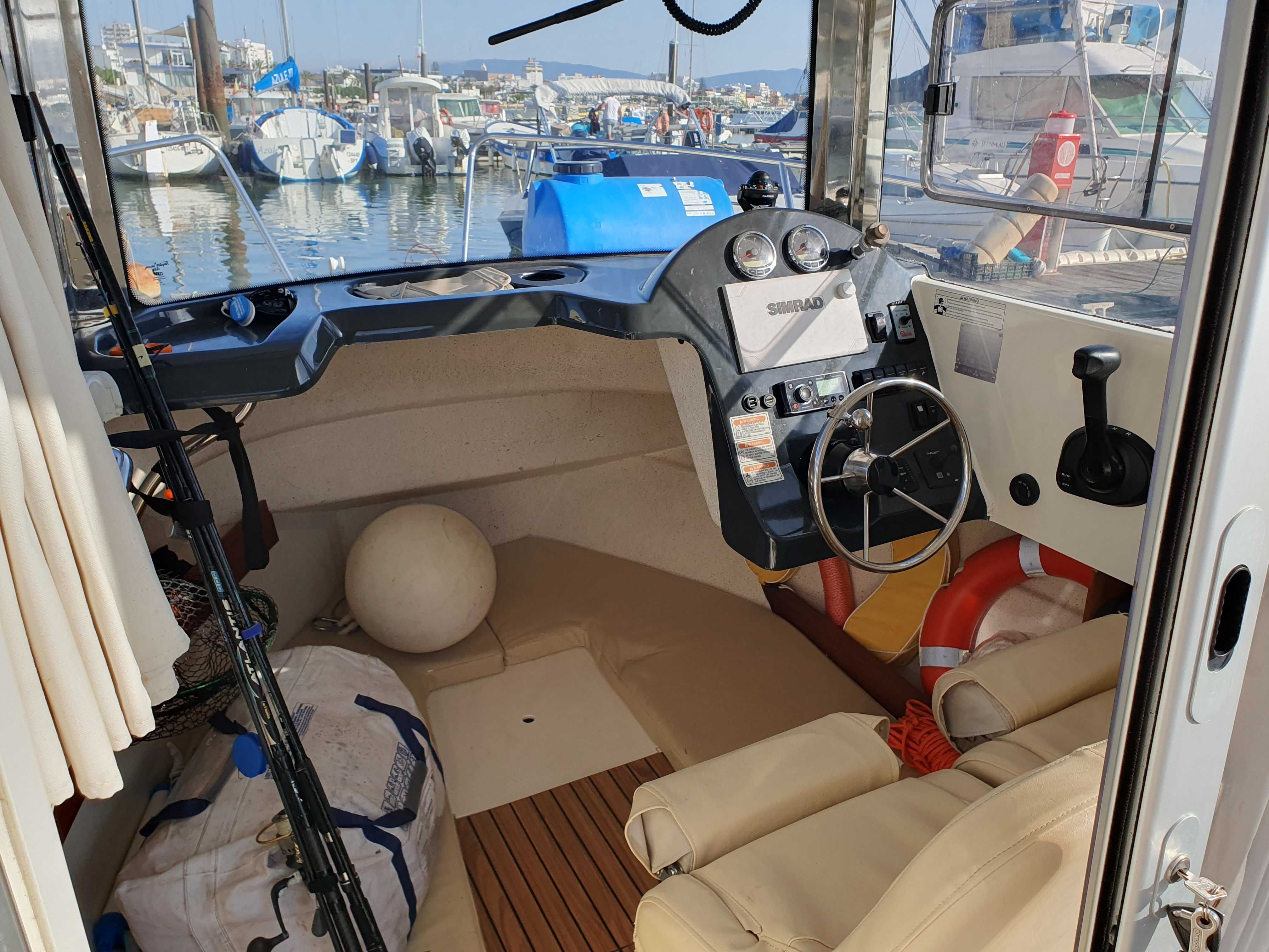 Quicksilver Arvor 730 – Licença MT | Pronta a Operar