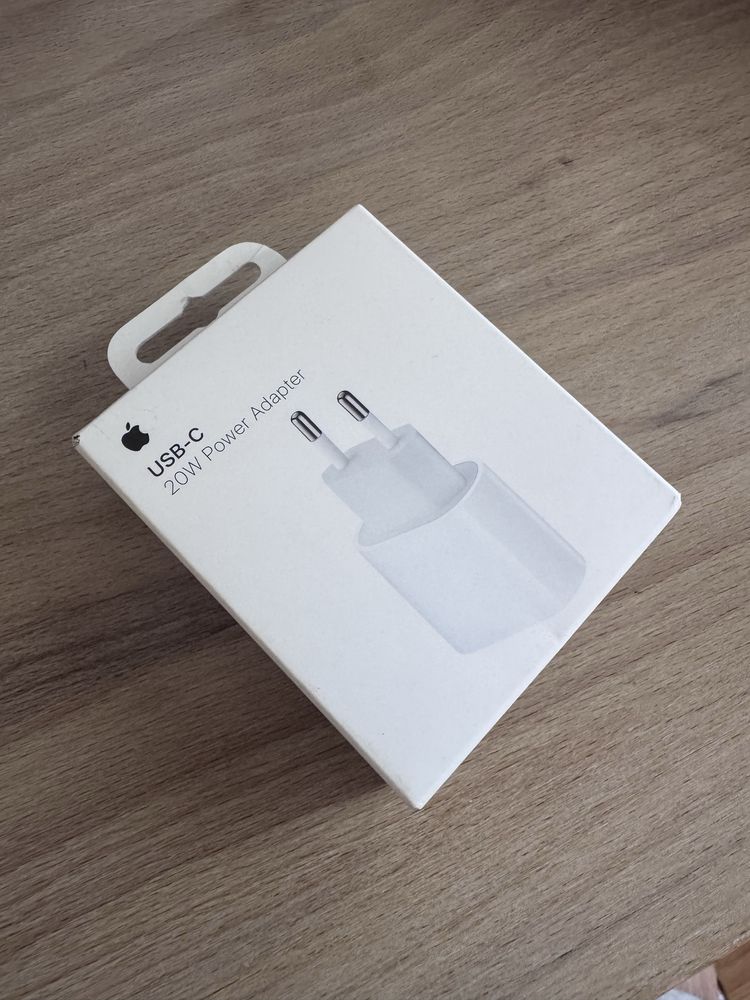 Ładowarka sieciowa powrr adapter APPLE MUVV3ZM/A 20W Biały