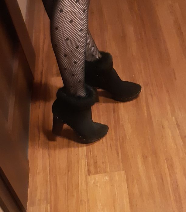 Botki Venezia 36, zamszowe