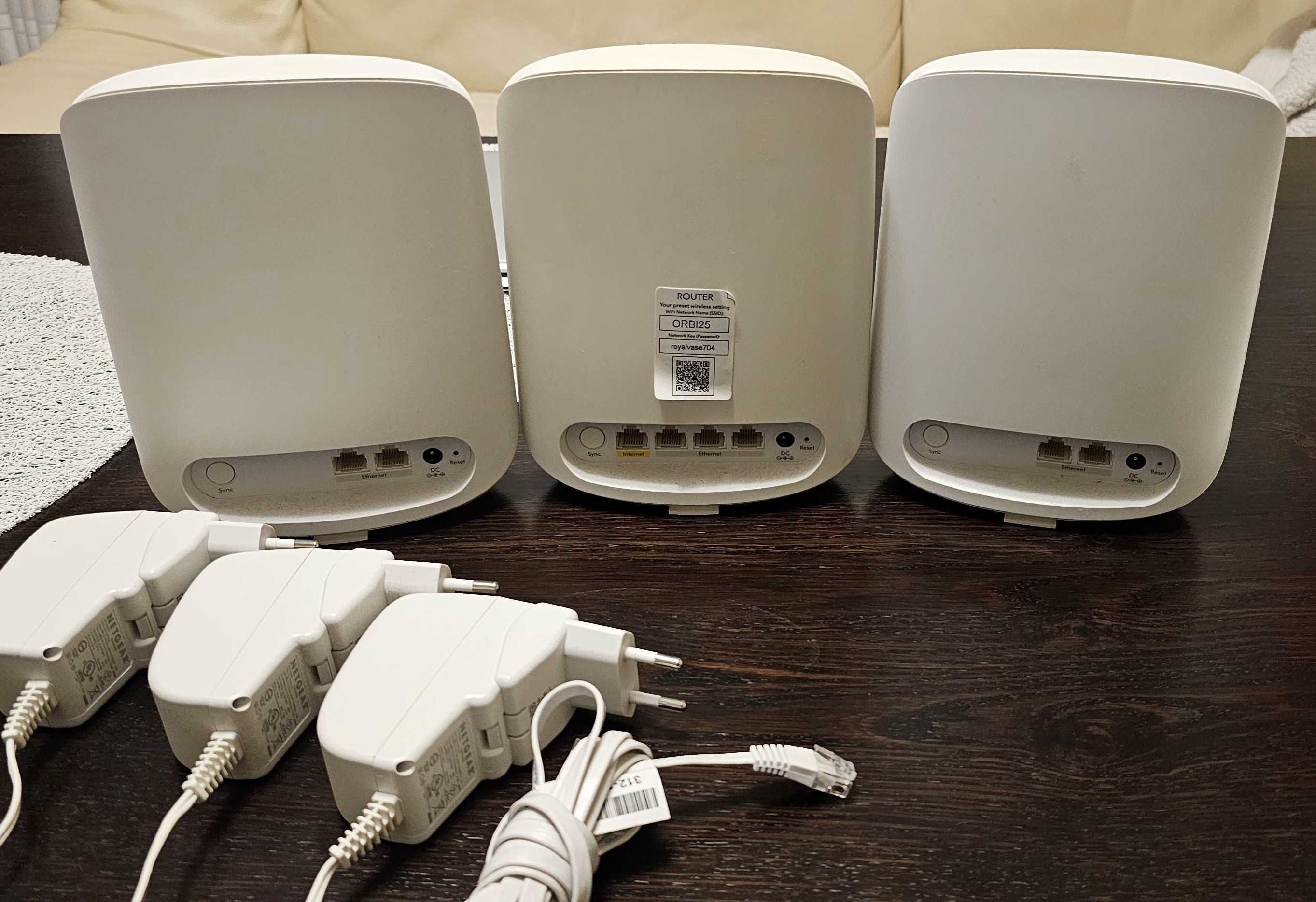 Netgear Orbi RBR350-100EUS Wifi Mesh (router + 2 satelity)