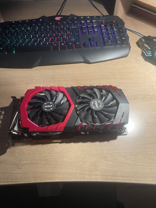 Ігрова Відео карта radeon rx 470 8gb Відеокарта