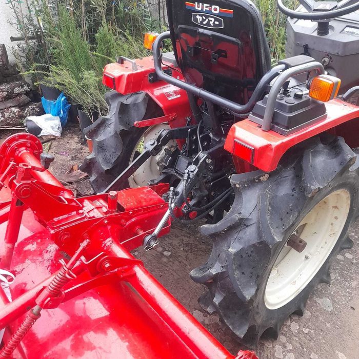Vendo trator YANMAR K4