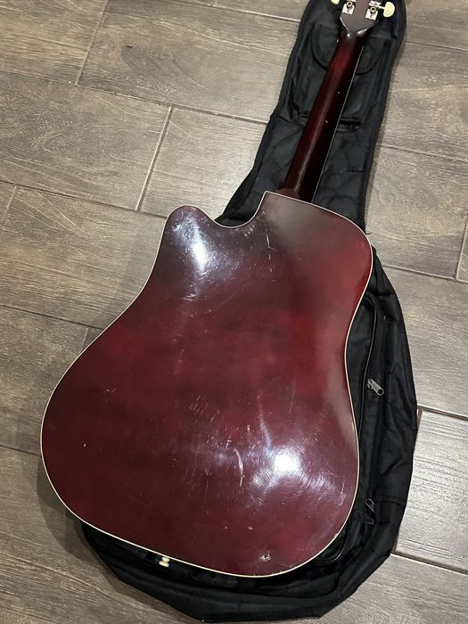 Гитара акустическая Leoton