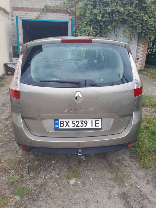 Продам Renault Megane Scenic в хорошому стані! 2010 рік
