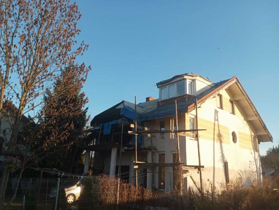 Zlecę wymianę pokrycia dachu.