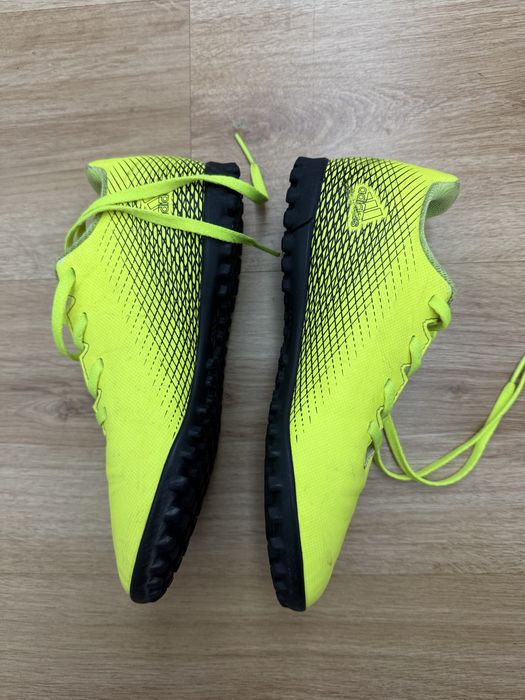 Ténis futsal adidas criança n 36