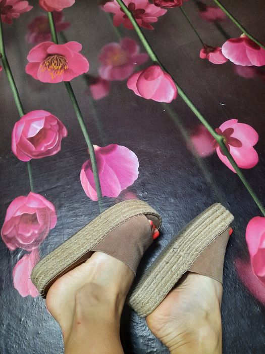 Шлепки натуральная замша