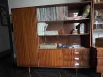 Sprzedam biblioteczki witryny z lat 60/70