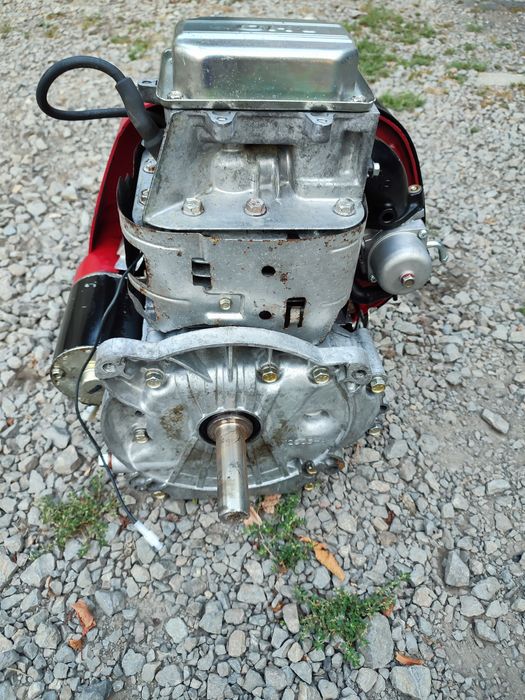 Silnik Briggs & stratton 13,5 km OHV traktorek kosiarka MTD Castel