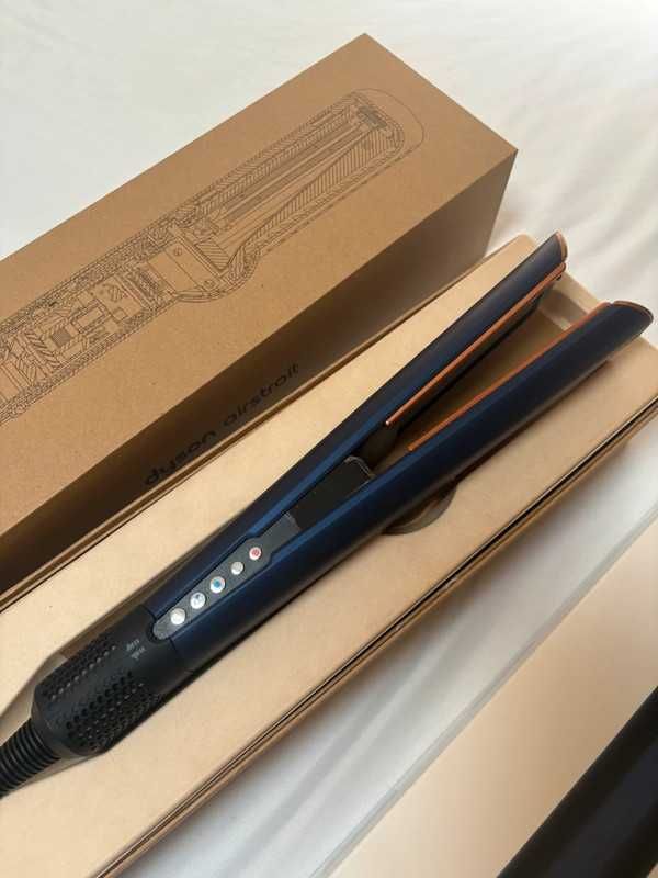 Dyson|prostownica|Airstari|błękit pruski|nowa