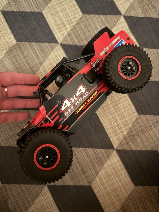Машинка на радиоуправлении 4 WD 55км