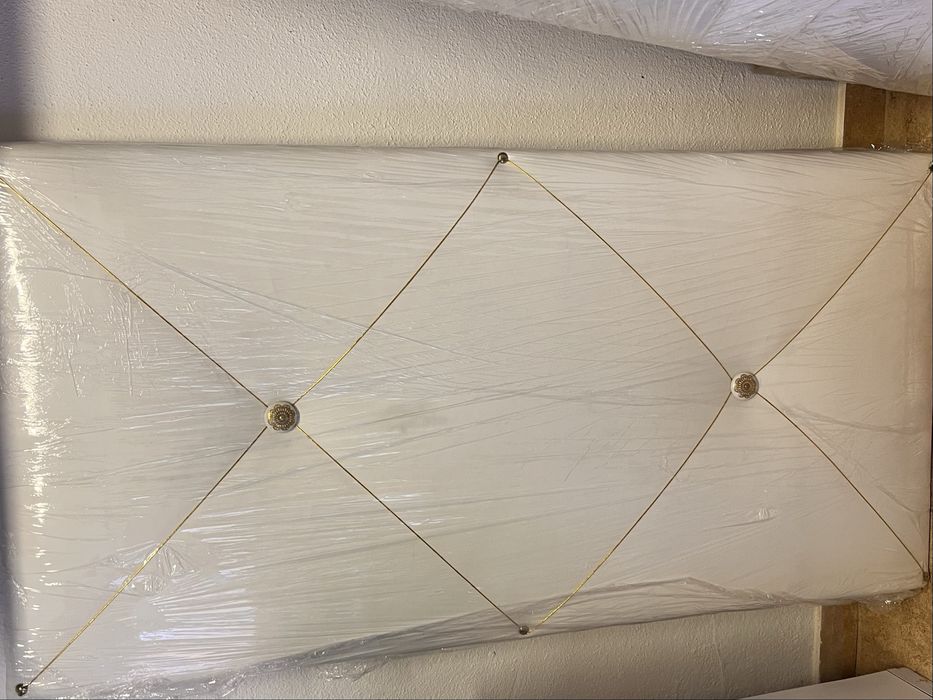Cabeçeira de cama em ecopele 130x65cm