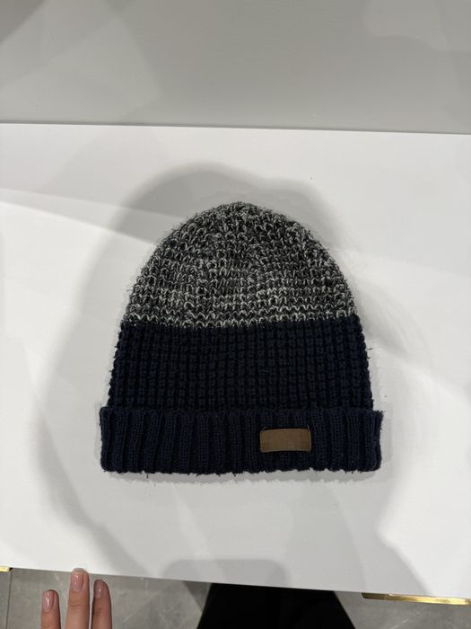 Шапка чоловіча безкоштовно