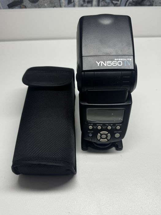 Спалах для фотоапаратів Canon  YONGNUO Speedlite  YN560 IV + подарунок