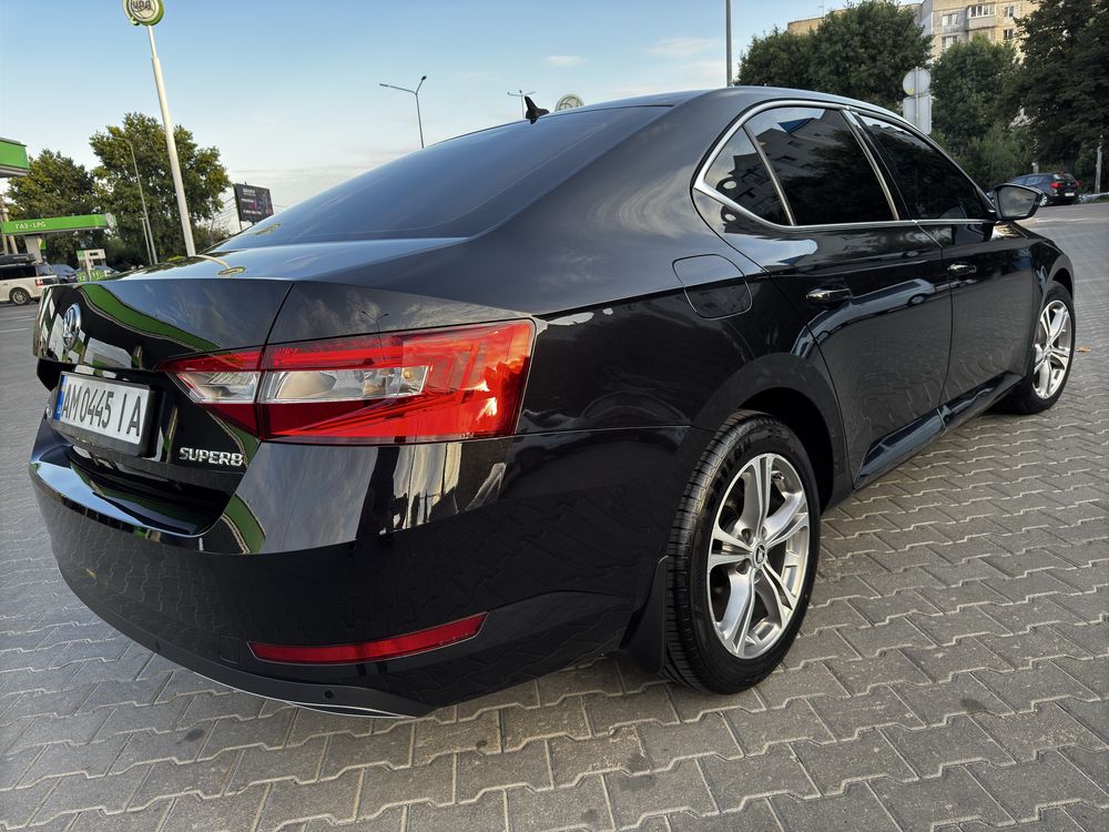 Skoda SuperB Рестайлинг 2.0 TDI