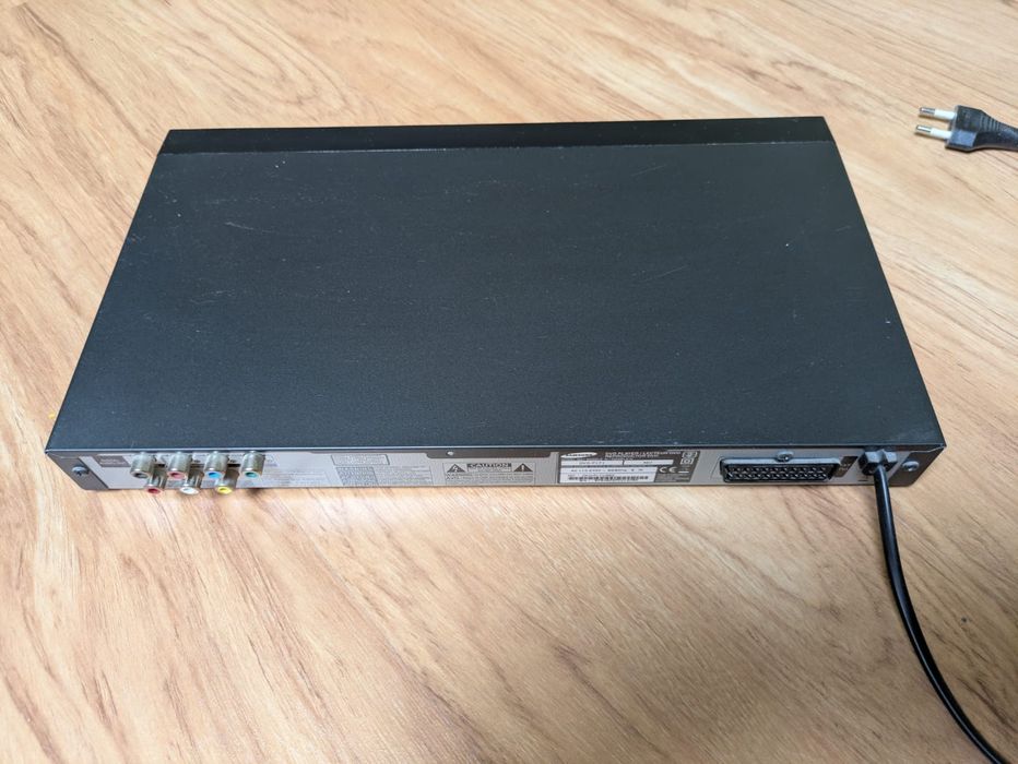 Odtwarzacz DVD Samsung P171