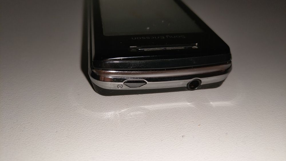 Xperia X1 pierwszy model z seri xperia dla kolekcjonera