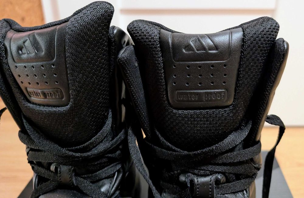 Buty Adidas GSG 9.2