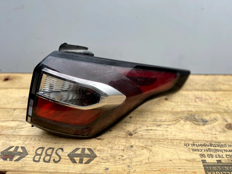 Lampa tylna prawa w błotnik Ford Kuga MK2 LIFT