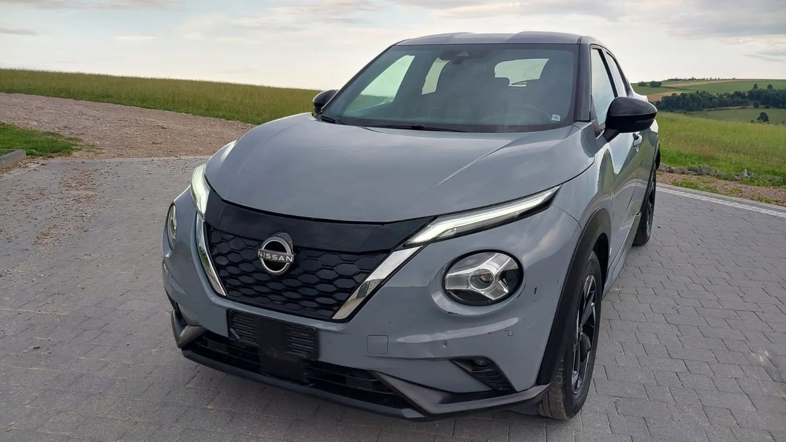 Nissan Juke 1.6Hybrid N-Connecta Automat
