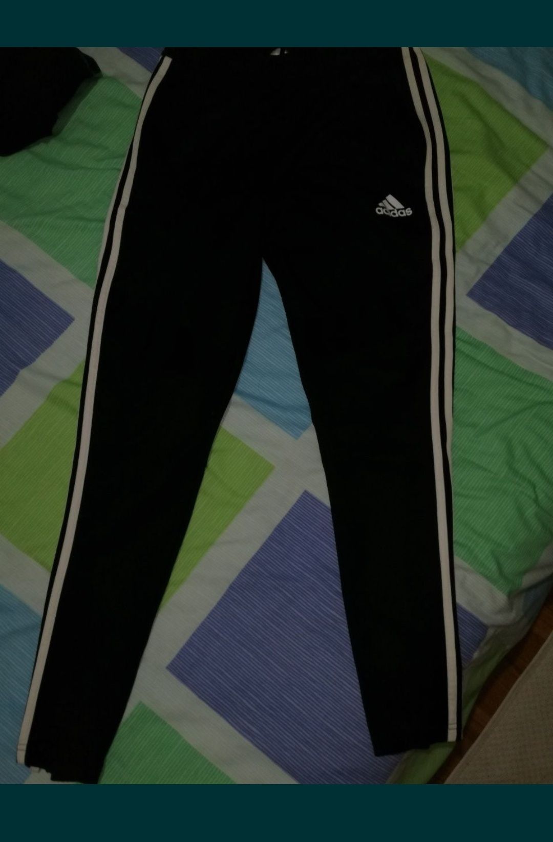 Calças adidas tamanho S