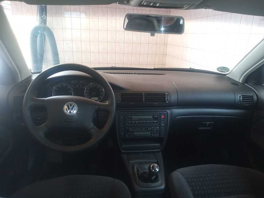 Volkswagen Passat B5 FL 1.6 benzyna MPI jak nowy