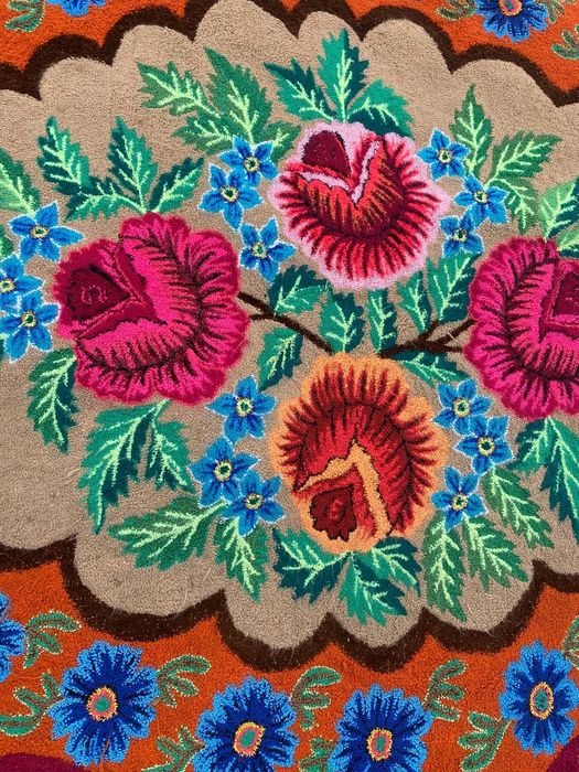 Продам ковер! Дуже добрий стан .