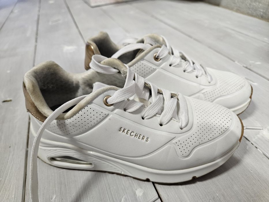 Кросівки Skechers для дівчинки