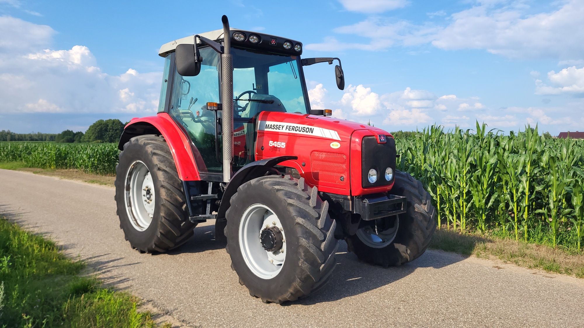 Massey Ferguson 5455