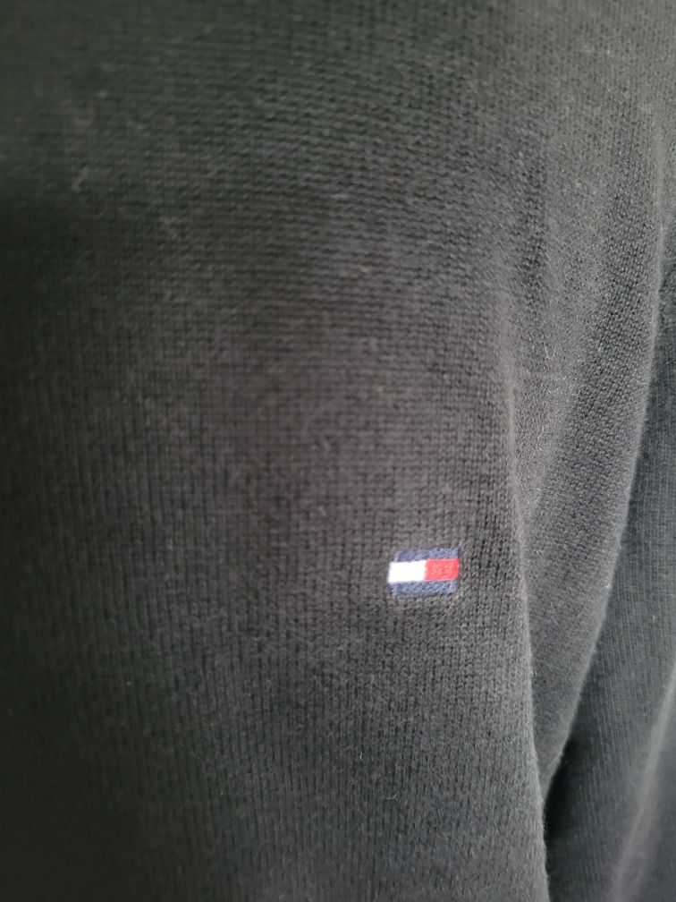 Czarny sweterek męski Tommy Hilfiger